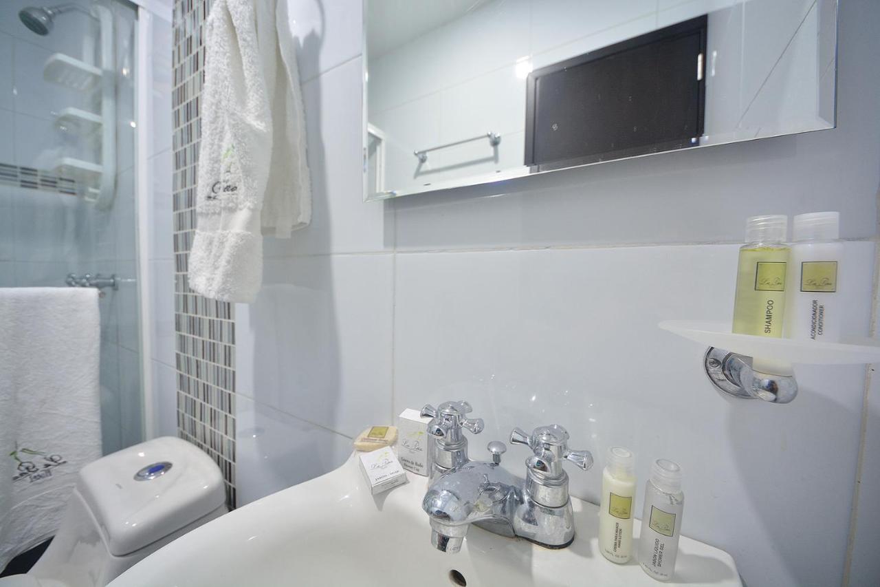 La Pera Hotel 부카라망가 외부 사진